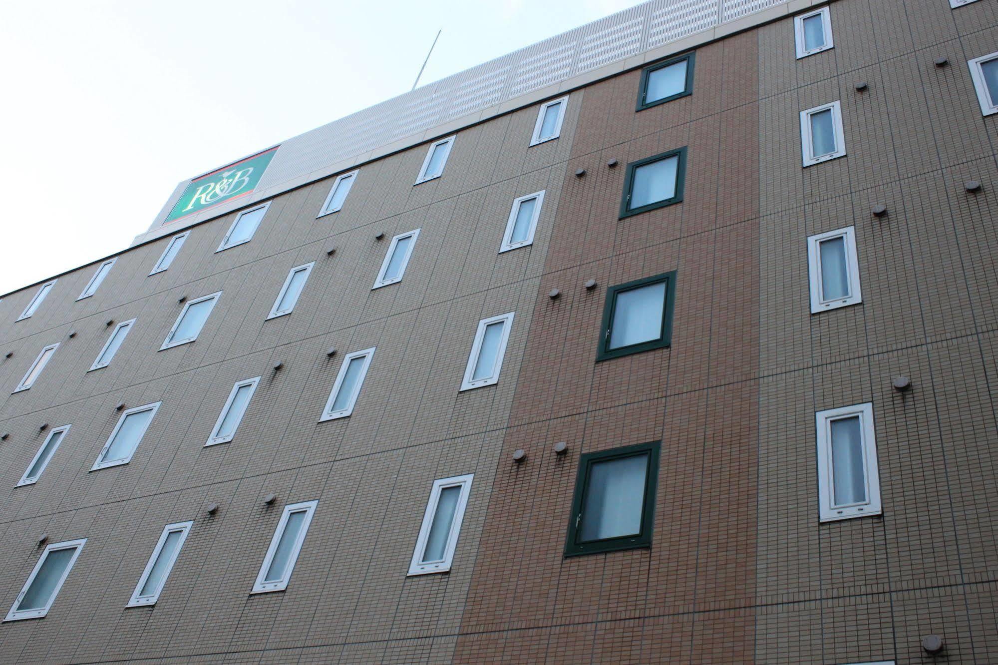 Washington R&B Hotel Sendai Hirosedori Ekimae Exterior foto